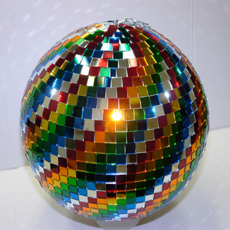 зеркальный цветной шар